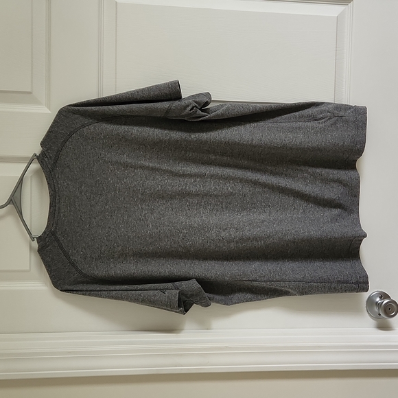 Eddie Bauer wicking short sleeve - Picture 4 of 6